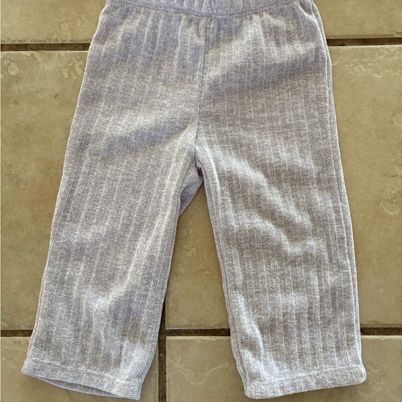 Old Navy Toddler Set - Picture 3 of 4